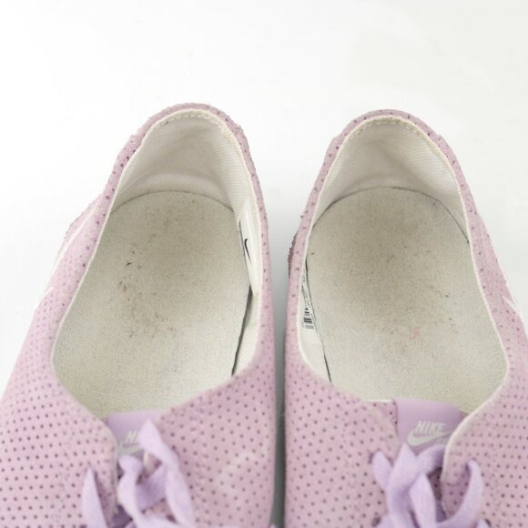 Nike Womens Braata Lite Sneaker Size 8.5 Lavender Purple Perforated Suede Low - Picture 11 of 12